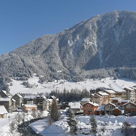 Lejlighed With Mountain View