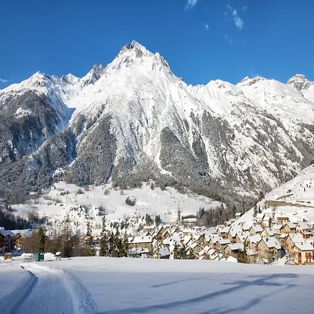With Mountain View Appartement Val Cenis